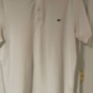 Men’s white pique polo.
